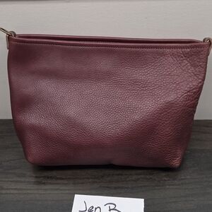 Go Forth Goods Merlot medium Avery